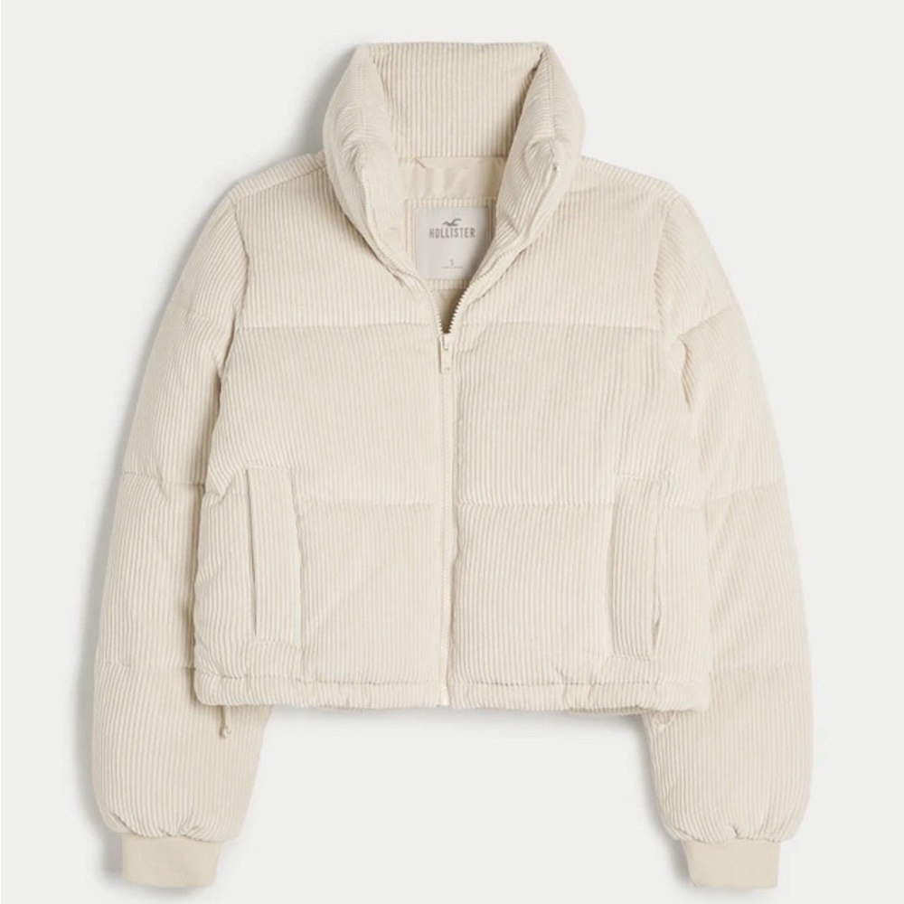 Hollister Women's Cropped Cream Puffer Coat